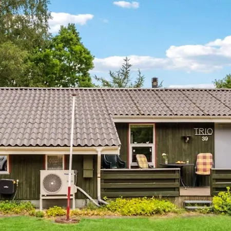 Vakantiehuis 8 Person In Ans By